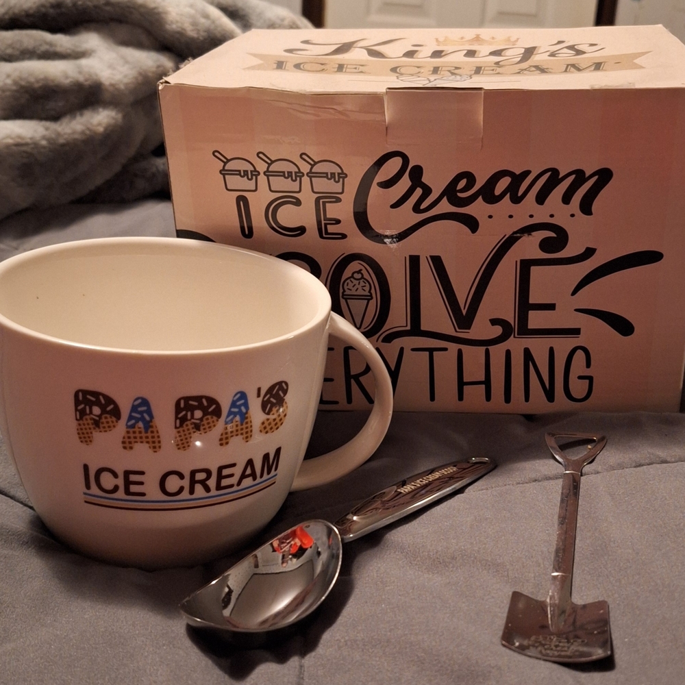 Papa's Ice Cream Mug Set